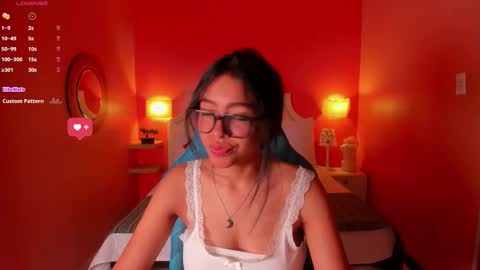 S O F I  online show from 12-03-25, 01:53