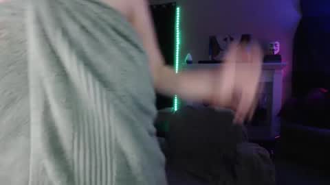 SKYLE   online show from 12-03-24, 03:30