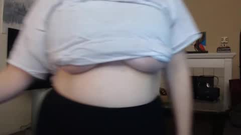 SKYLE   online show from 01-11-25, 10:07