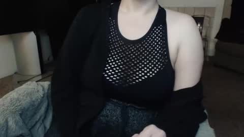 SKYLE   online show from 12-04-25, 12:42