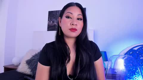 Snapshot of skydarkblue chatting on 12-14-24, 10:28 skydarkblue online show from 12-14-24, 10:28