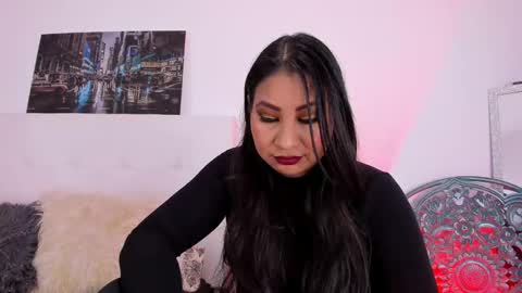 Snapshot of skydarkblue chatting on 01-22-25, 12:16 skydarkblue online show from 01-22-25, 12:16