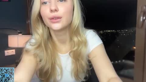 Skye online show from 11-02-25, 07:05