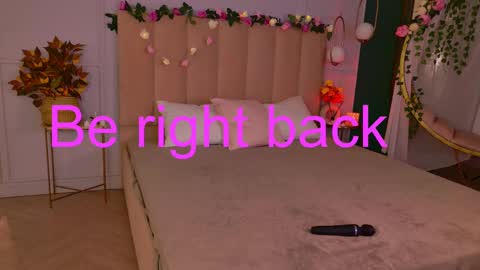 Snapshot of skyeyes__ chatting on 12-09-24, 08:11 Ann online show from 12-09-24, 08:11