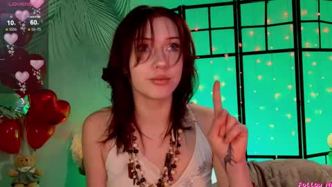 Snapshot of skyeyes__ chatting on 02-21-25, 05:35 Ann online show from 02-21-25, 05:35