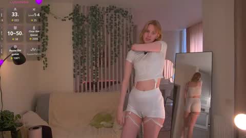 Snapshot of skyfia chatting on 05-04-26, 02:07 SofiaHelp me overcome shynes with 100 thumbs upTelegramBunnyPure online show from 05-04-26, 02:07