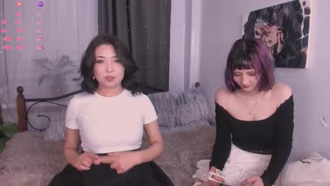 Snapshot of skyglow_ chatting on 10-27-25, 05:28 skyglow_ online show from 10-27-25, 05:28