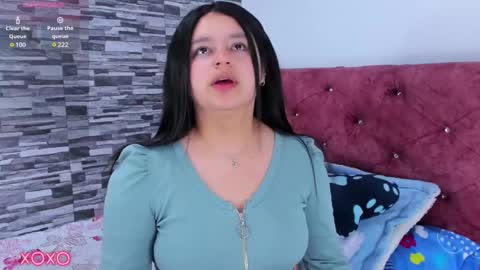 Snapshot of skyhotgirl chatting on 02-17-25, 06:59 Sky online show from 02-17-25, 06:59