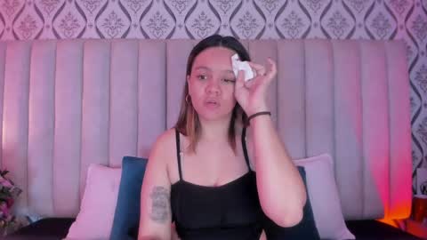 Snapshot of skyjunne chatting on 04-07-26, 05:13 Sky June online show from 04-07-26, 05:13