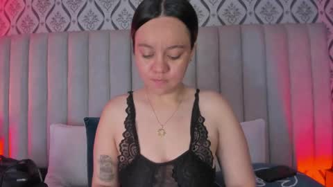 Snapshot of skyjunne chatting on 04-10-26, 03:39 Sky June online show from 04-10-26, 03:39