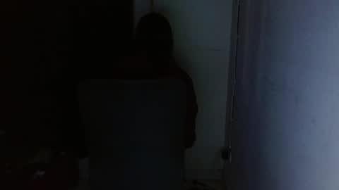 Snapshot of skykar chatting on 10-20-25, 02:56 reep online show from 10-20-25, 02:56