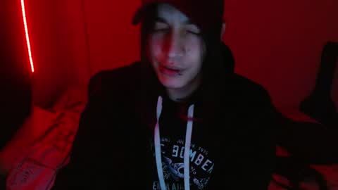 Snapshot of skykar chatting on 07-01-26, 02:02 reep online show from 07-01-26, 02:02