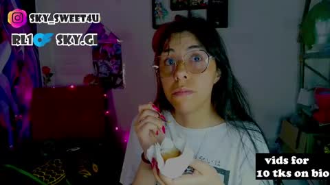 millie     online show from 06-02-26, 12:29