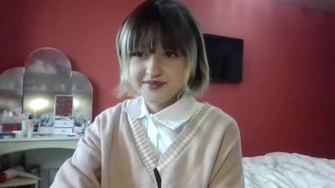 Snapshot of skylaporter1 chatting on 12-01-25, 10:09 your little angel Masha online show from 12-01-25, 10:09