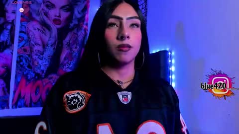 blue online show from 03-08-26, 02:04