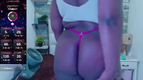 Snapshot of skyler_naomi chatting on 05-20-26, 02:45 skyler_naomi online show from 05-20-26, 02:45