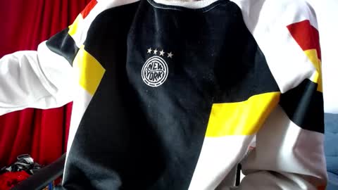 Skyler online show from 03-20-26, 02:27