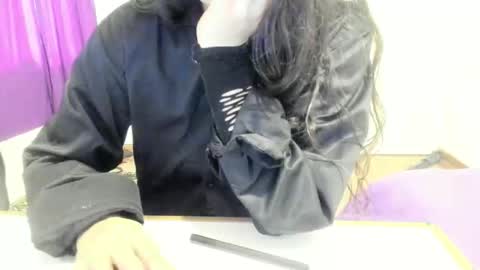 skyler online show from 11-24-25, 07:13