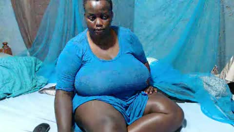 Snapshot of skylla07 chatting on 03-09-25, 05:49 sheliah online show from 03-09-25, 05:49
