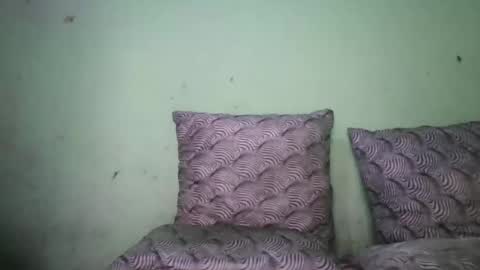 Skylour online show from 03-18-26, 06:38