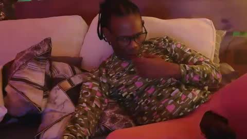 skyonetoo3 online show from 03-05-25, 02:57