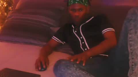 skyonetoo3 online show from 11-09-25, 09:13