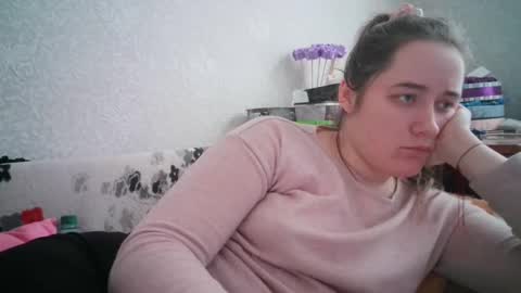 skyressie333 online show from 02-22-25, 01:57