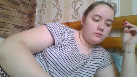 skyressie333 online show from 02-17-26, 06:43