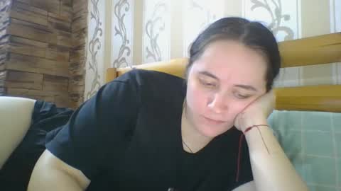 skyressie333 online show from 03-05-26, 04:14