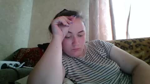 skyressie333 online show from 05-27-26, 06:54