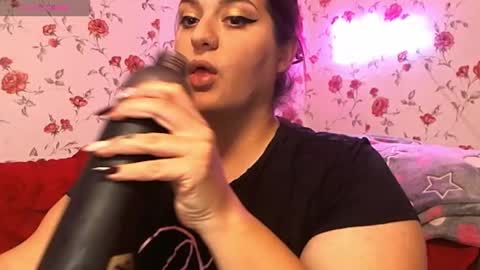 Snapshot of skysupernova chatting on 10-23-25, 11:09 Sky online show from 10-23-25, 11:09