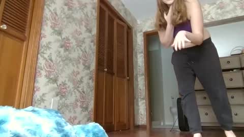 Sky Winters online show from 02-01-25, 04:44