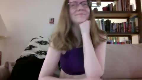 Sky Winters online show from 04-05-26, 02:47