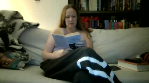 Snapshot of skywinters chatting on 06-15-26, 02:47 Sky Winters online show from 06-15-26, 02:47