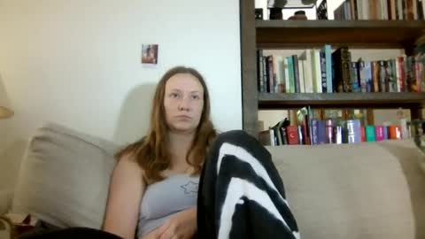 Snapshot of skywinters chatting on 07-28-26, 01:21 Sky Winters online show from 07-28-26, 01:21