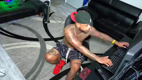 nasty twitter KASHCARTERATL online show from 12-22-25, 06:05