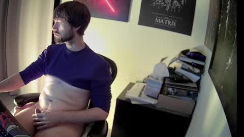 Snapshot of slave2pussy chatting on 01-19-25, 05:37 slave2pussy online show from 01-19-25, 05:37