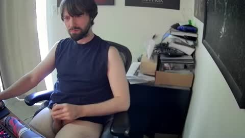 Snapshot of slave2pussy chatting on 02-28-25, 07:56 slave2pussy online show from 02-28-25, 07:56