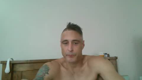 Snapshot of slave4live chatting on 02-10-26, 12:15 slave4live online show from 02-10-26, 12:15