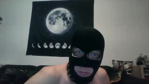 slaveforgodess online show from 10-14-25, 01:28