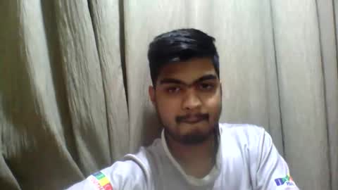 Snapshot of slavesj18 chatting on 12-17-25, 04:57 Add me on hangout sjcool1998 online show from 12-17-25, 04:57