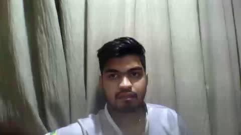 Snapshot of slavesj18 chatting on 12-18-25, 04:24 Add me on hangout sjcool1998 online show from 12-18-25, 04:24