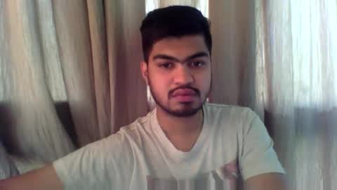 Snapshot of slavesj18 chatting on 12-22-25, 04:09 Add me on hangout sjcool1998 online show from 12-22-25, 04:09