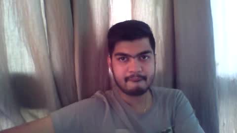 Snapshot of slavesj18 chatting on 02-11-26, 04:17 Add me on hangout sjcool1998 online show from 02-11-26, 04:17