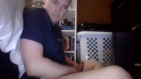 Snapshot of slender6ft2man chatting on 07-04-26, 08:37 Aaron online show from 07-04-26, 08:37