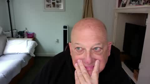 Snapshot of slick50000 chatting on 04-26-26, 04:37 slick50000 online show from 04-26-26, 04:37