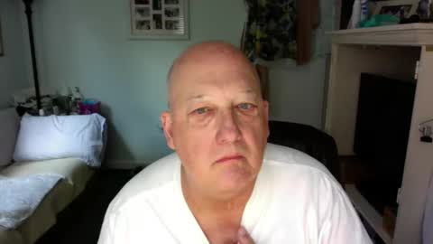 Snapshot of slick50000 chatting on 06-02-26, 06:54 slick50000 online show from 06-02-26, 06:54