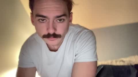 Snapshot of slickmass chatting on 01-28-25, 03:25 SlickMass online show from 01-28-25, 03:25