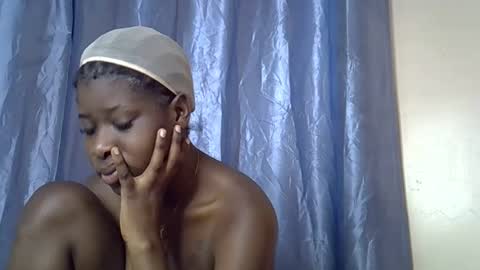 Alicia online show from 11-14-25, 05:28