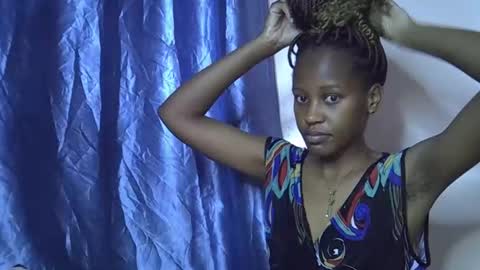 Alicia online show from 11-27-25, 02:02